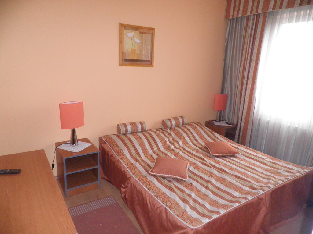 Guest House Pinta Slatina  外观 照片